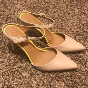 Calvin Klein heels 👠